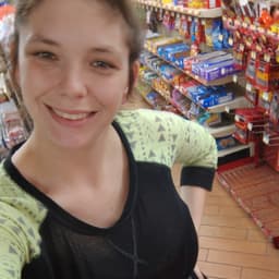 Leora Tavernier
